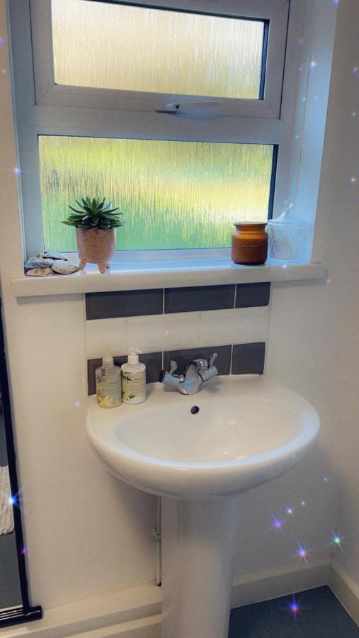 Stay In Woking With Benita Horsell Eksteriør bilde